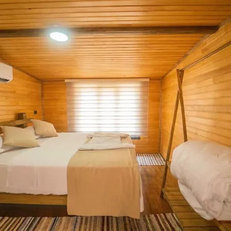Tiny Timber Kaş