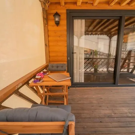 Tiny Timber Kaş